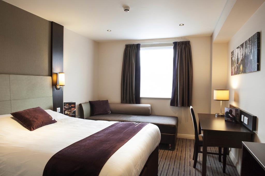 Premier Wimbledon South Hotel Londra